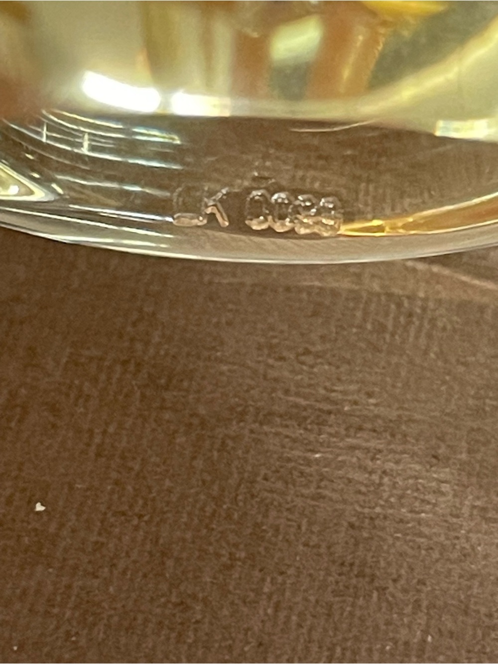 Louis Vuitton Berg COA included Inclusion ring clear resin embeddedgold monogram - Picture 5 of 9